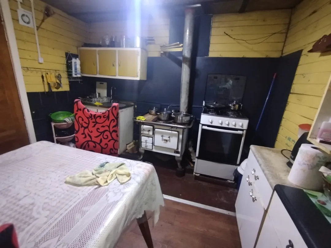 VENTA MUY BUENA CASA, SECTOR INEZ DE SUAREZ, VALDIVIA