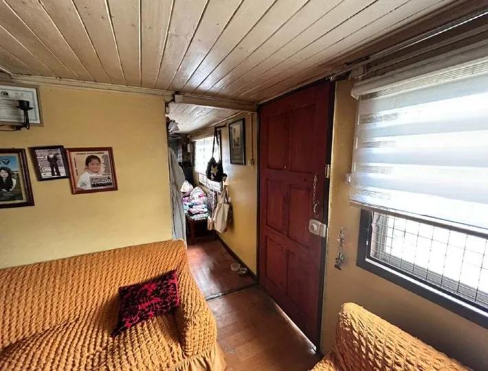 VENTA CASA CALLE BAQUEDANO, VALDIVIA