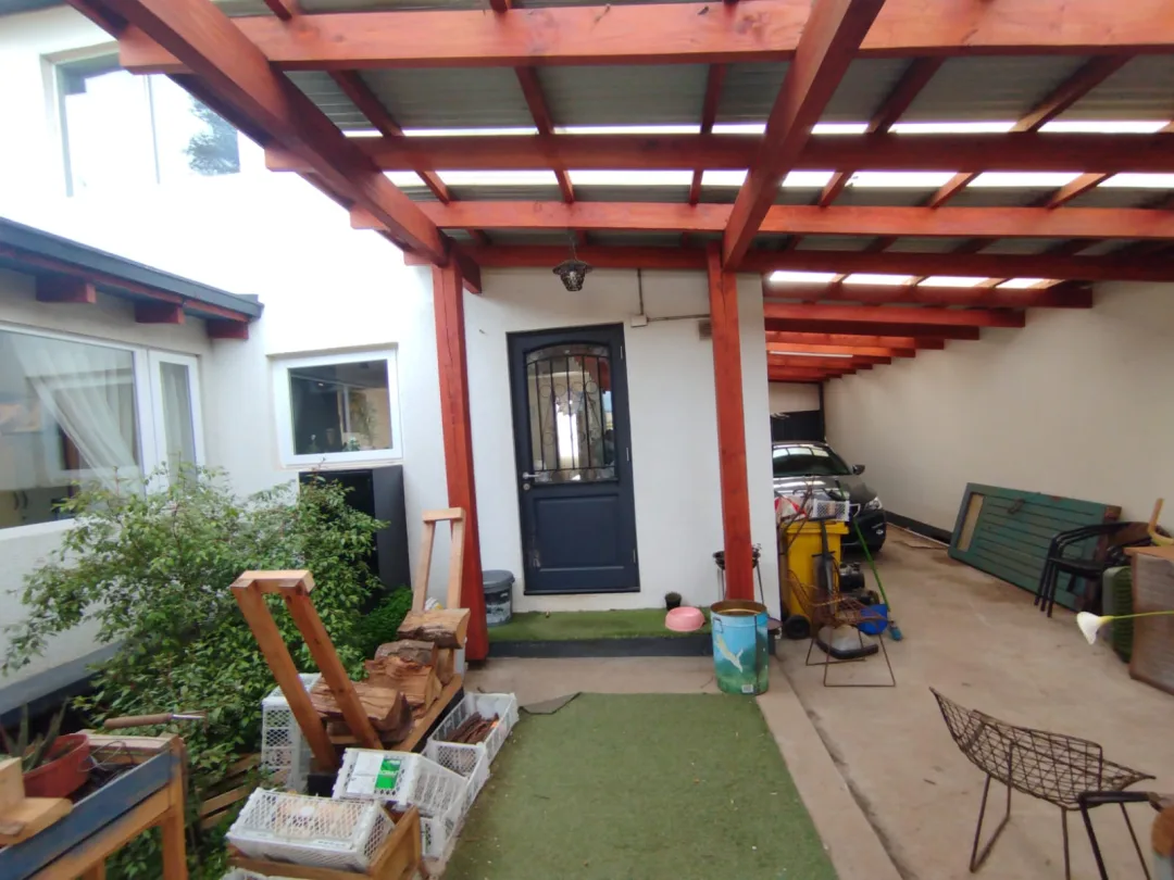 VENTA CASA, SECTOR REGIONAL, VALDIVIA, GONZALEZ BUSTAMANTE