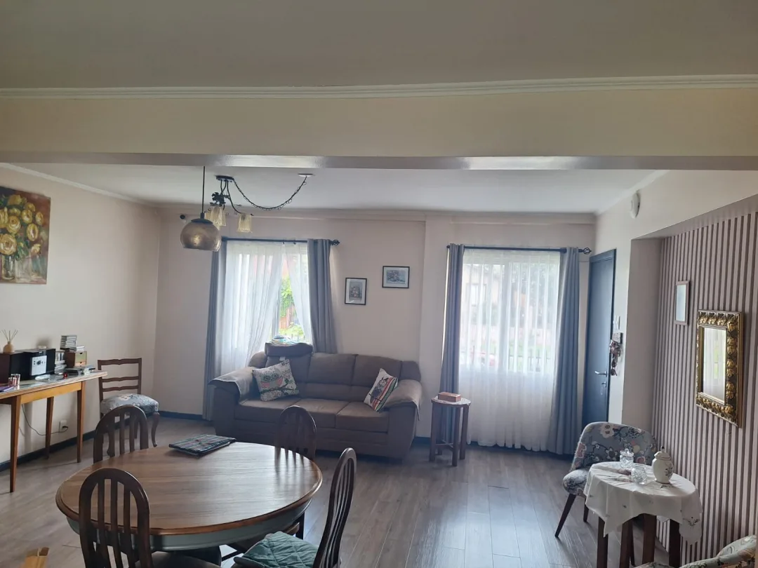 VENTA CASA, SECTOR REGIONAL, VALDIVIA, GONZALEZ BUSTAMANTE