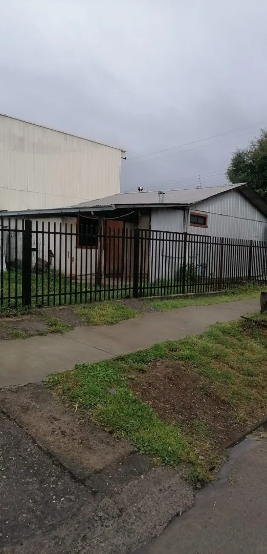 VENTA CASA EN CALLE BALMACEDA, COMUNA DE MAFIL