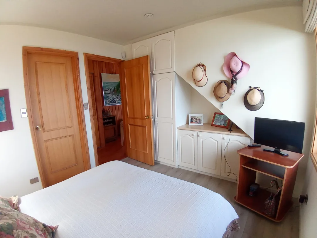 HEROMOSA CASA EN PLAYA ROSADA, COSTA DE VALDIVIA